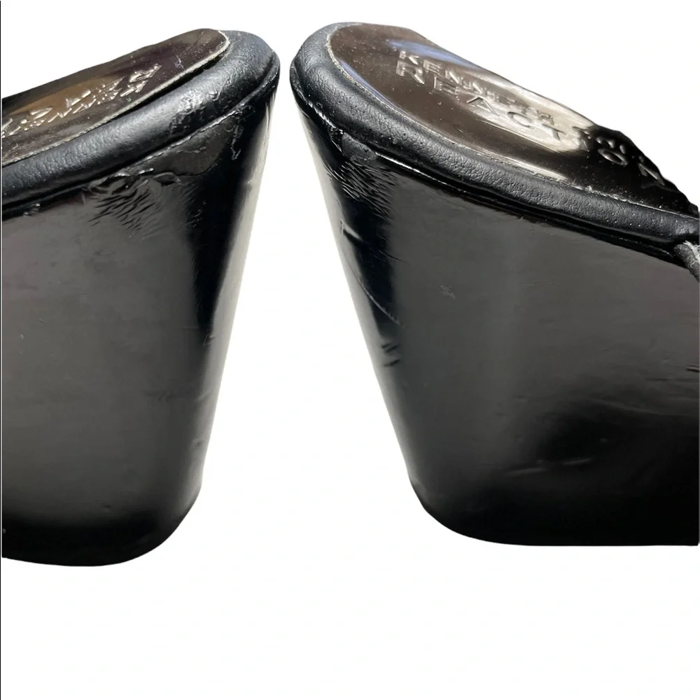 Kenneth Cole Reaction wedge Size 6 1/2 M